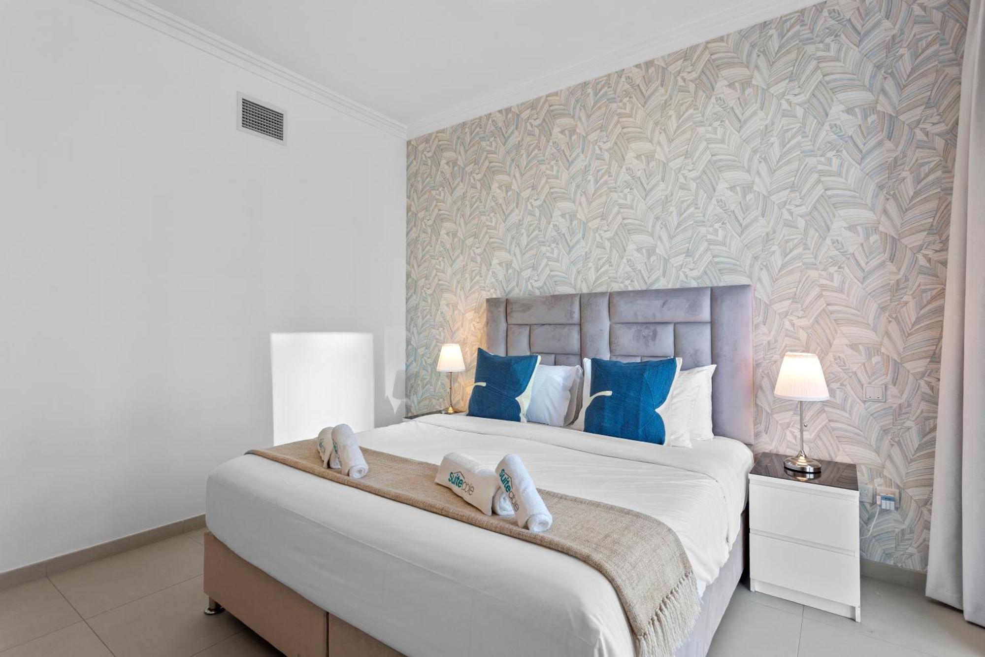 Apartment Serene 2-bedroom Escape With Sea Steps Away In Jbr